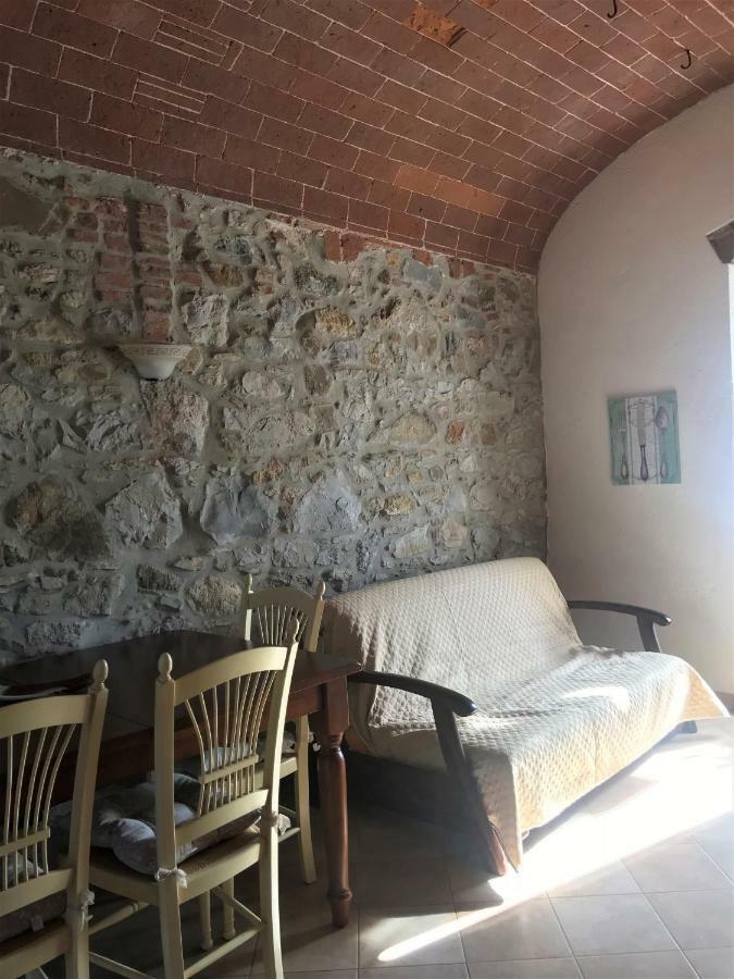 Villa Sara Suvereto Bagian luar foto