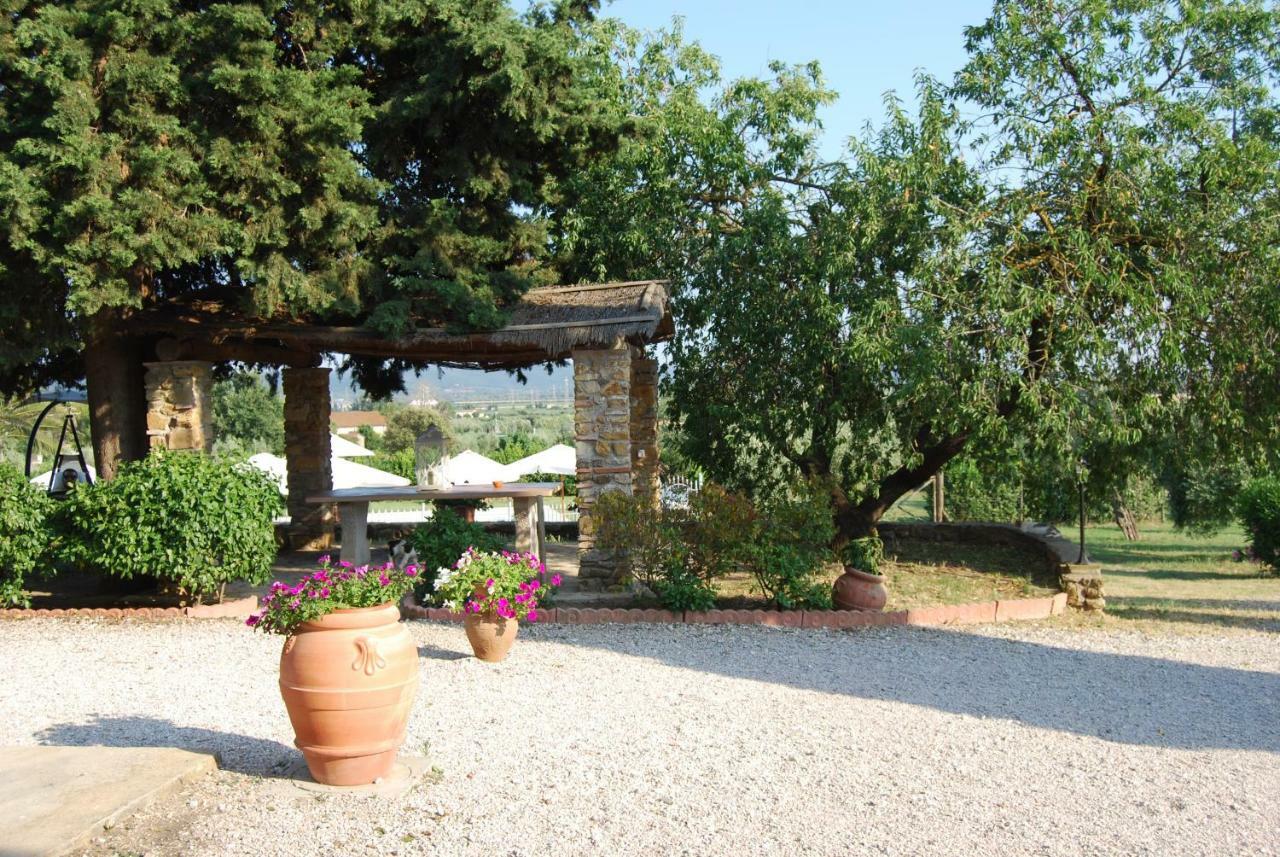 Villa Sara Suvereto Bagian luar foto