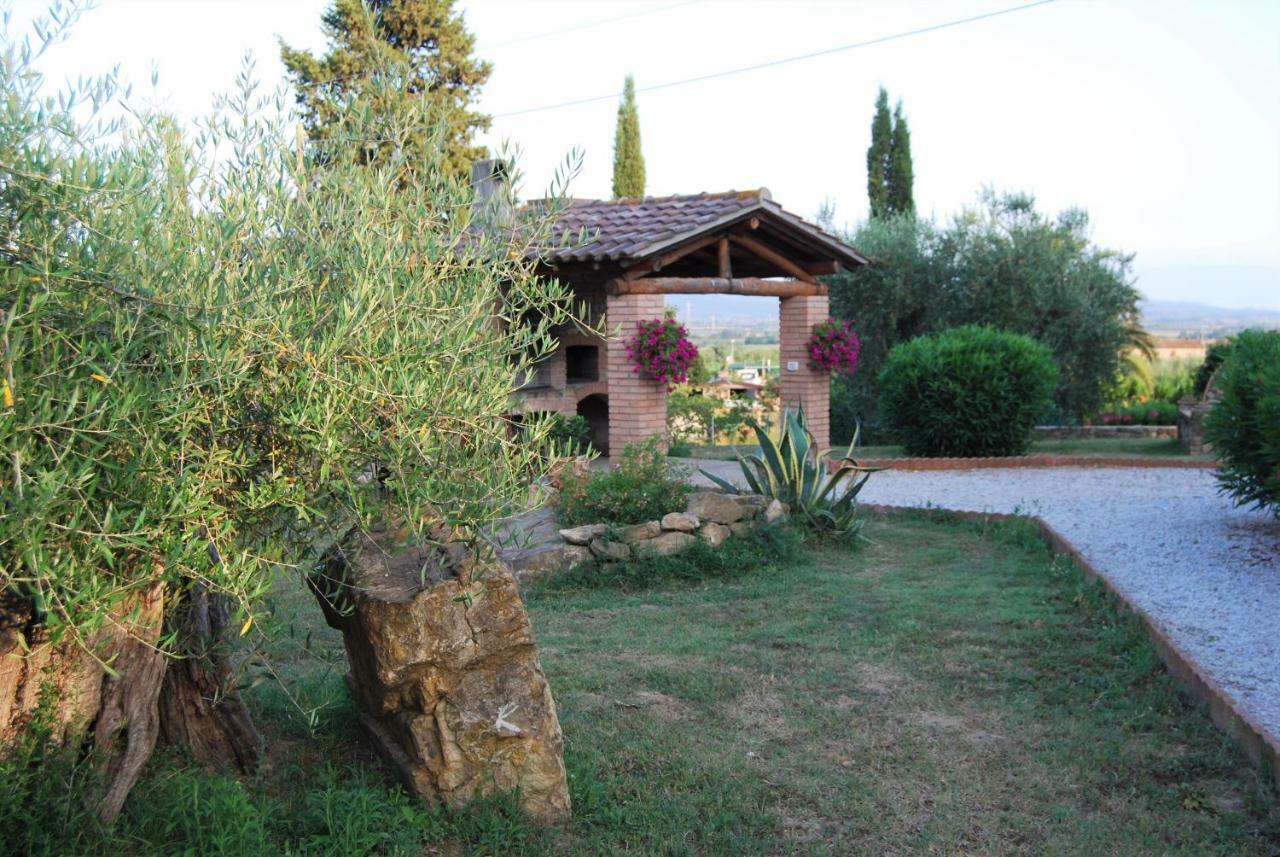 Villa Sara Suvereto Bagian luar foto